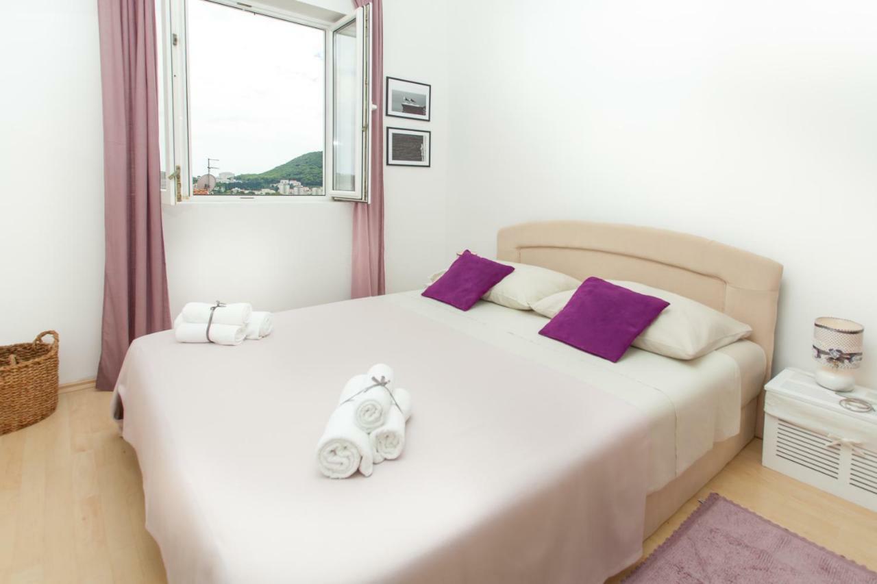 Two Bedroom Apartment With A Sea View & A Balcony Dubrovnik Exterior photo